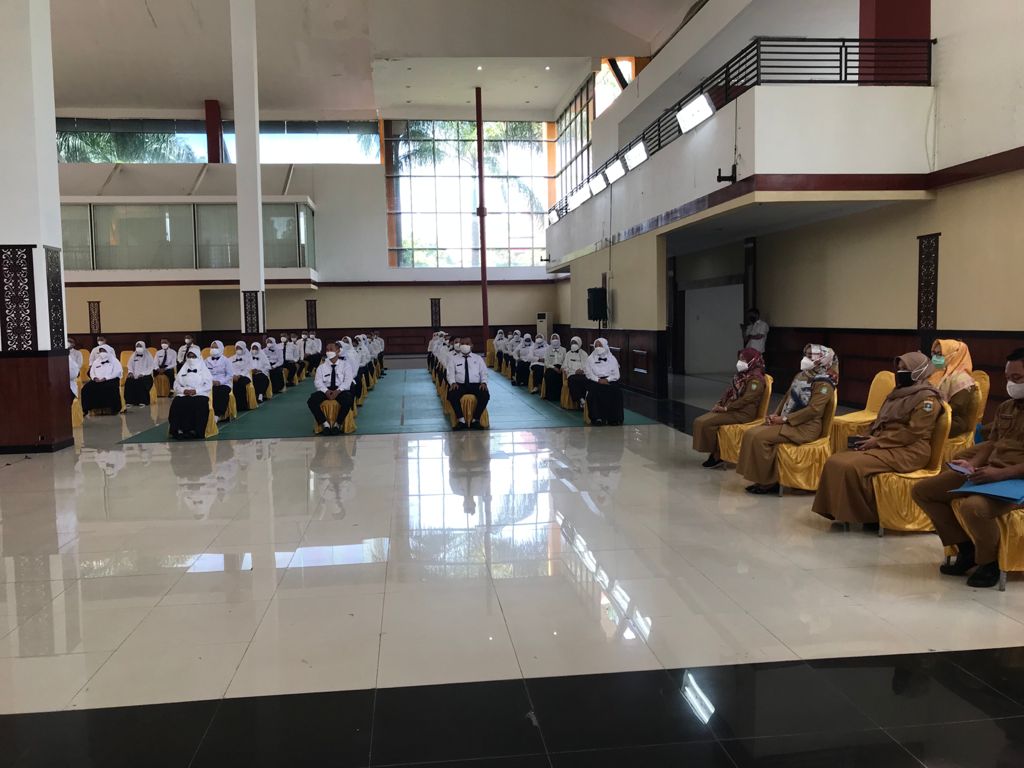 Menghadiri Pembukaan Latsar CPNS Gelombang II Golongan III di BPSDMD Provisinsi Banten